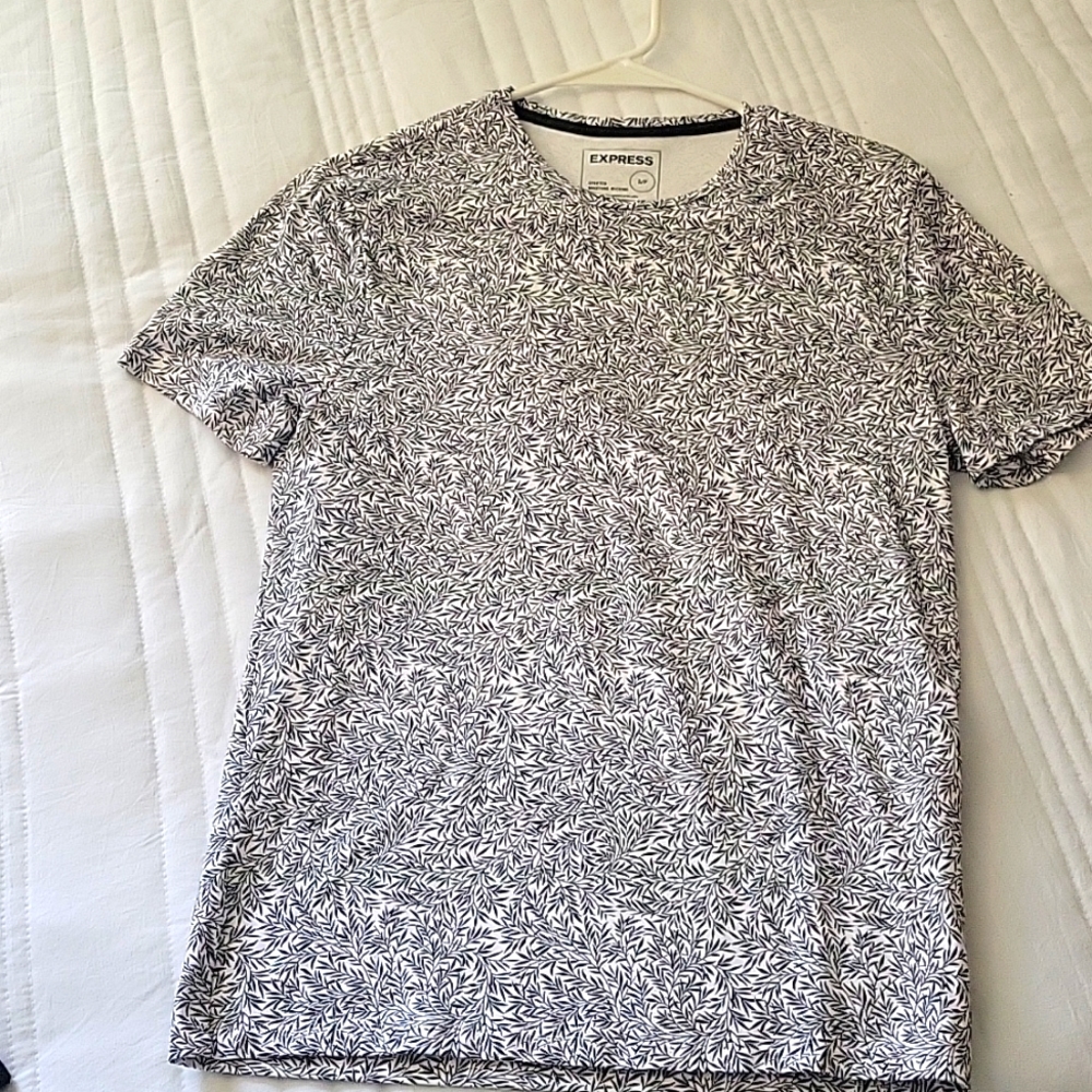 Express tee Leaf Pattern S.